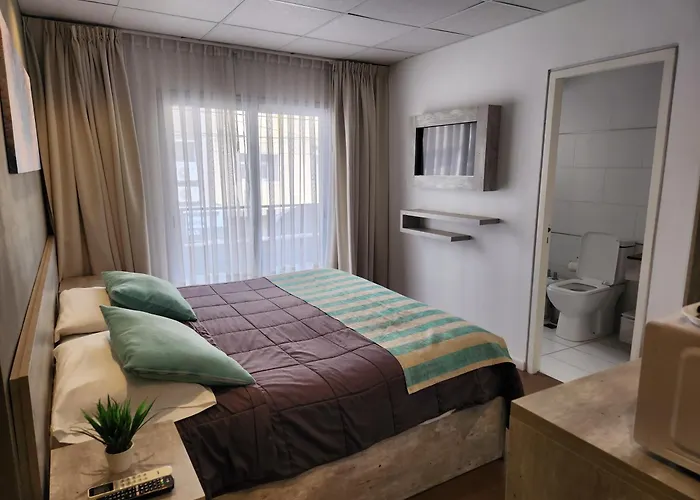 Ph Suites